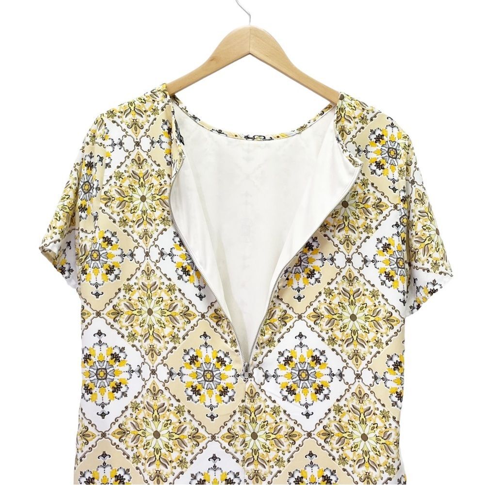 Lulus Dandy Lion Yellow White Tile Print Mini Shift Dress Women’s Size Medium - Picture 8 of 13